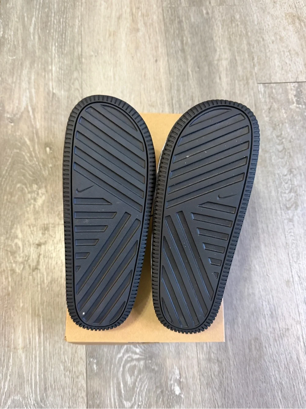 Nike Calm Slides SE Black Marbled Men's Size 8 - (FV5637-001) - Picture 6 of 6